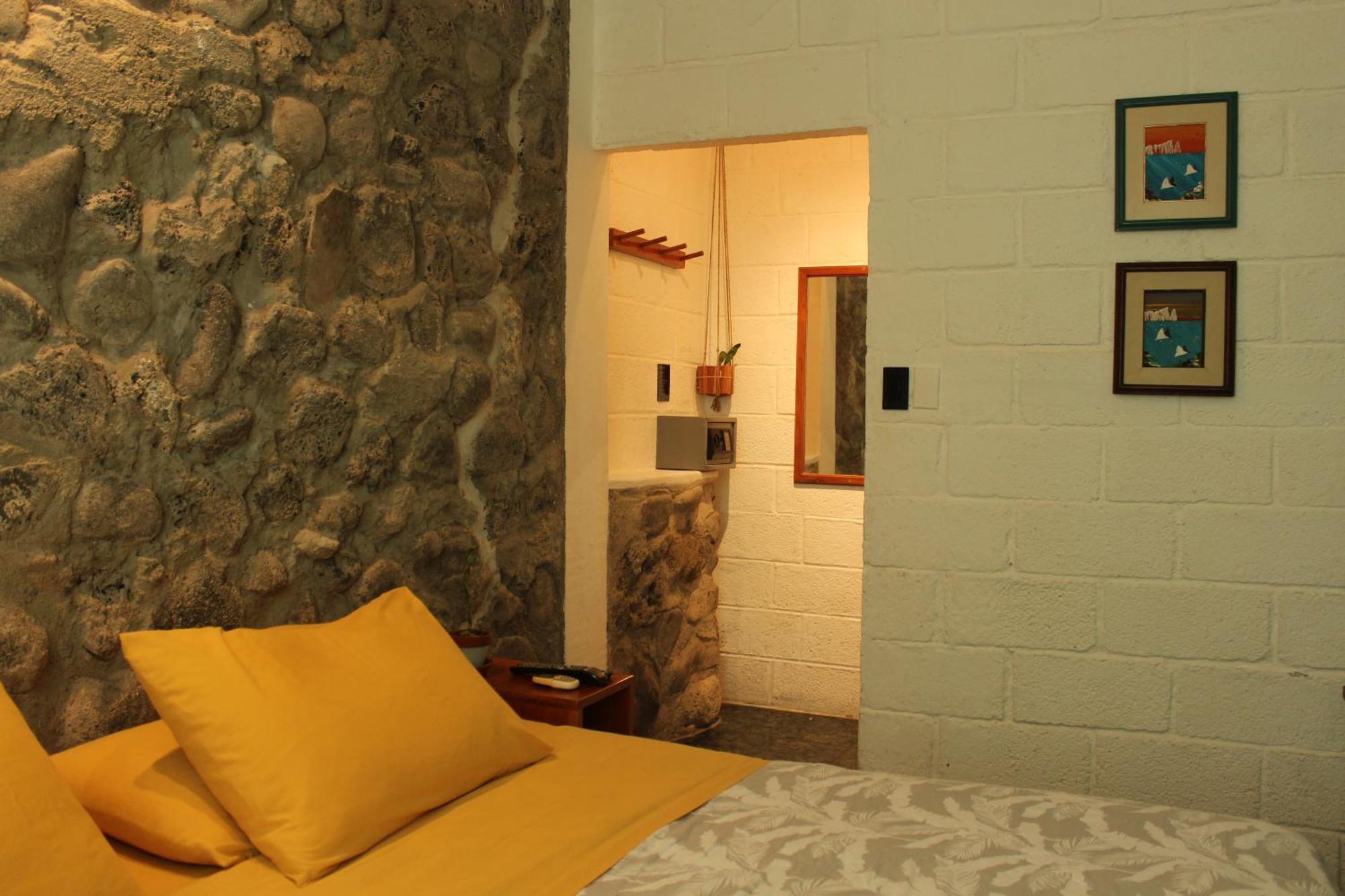 Hostal Pimampiro Puerto Baquerizo Moreno Extérieur photo